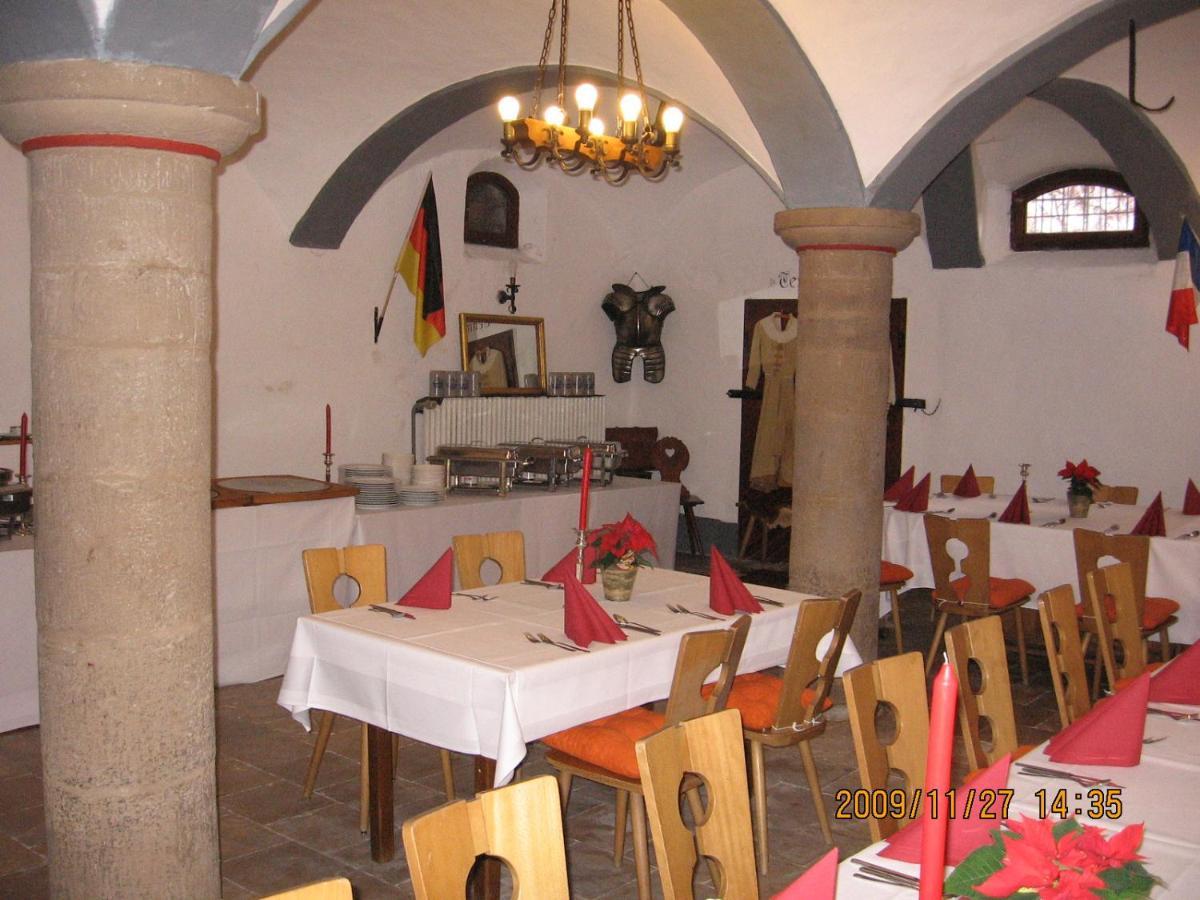 Hotel Alte Poststation Goldener Hirsch à Emskirchen Extérieur photo