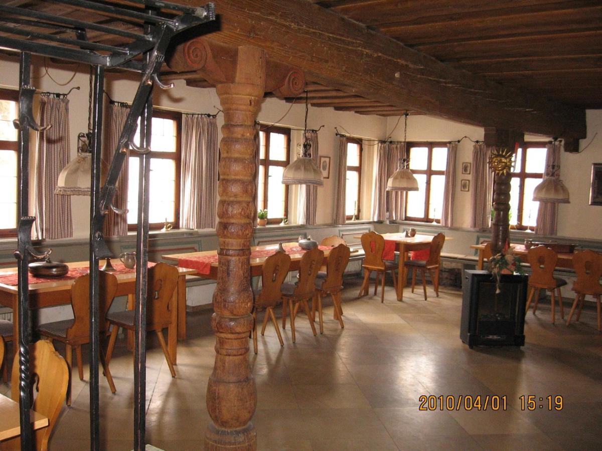 Hotel Alte Poststation Goldener Hirsch à Emskirchen Extérieur photo